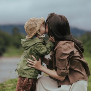 mother, daughter, kiss